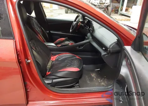 2022 Hyundai Elantra N Line z USA, uszkodzony, nr VIN KMHLR4AF5NU341841